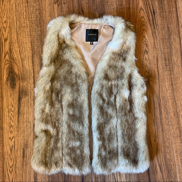 New Dynamite Faux Fur Vest - Picture 1 of 4